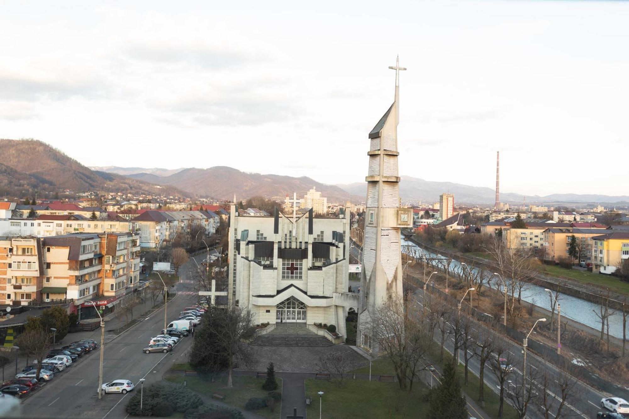 Eagle'S Nest By Short-Stay Baia Mare Exterior photo